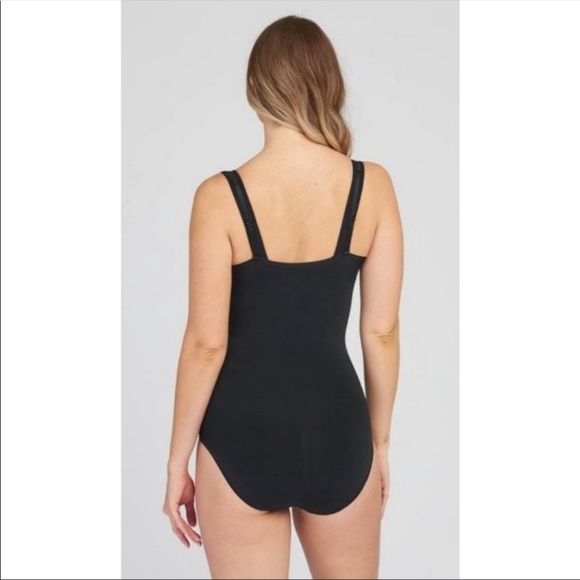 Assets by Spandex Open Bust Bodysuit - Picture 2 of 11